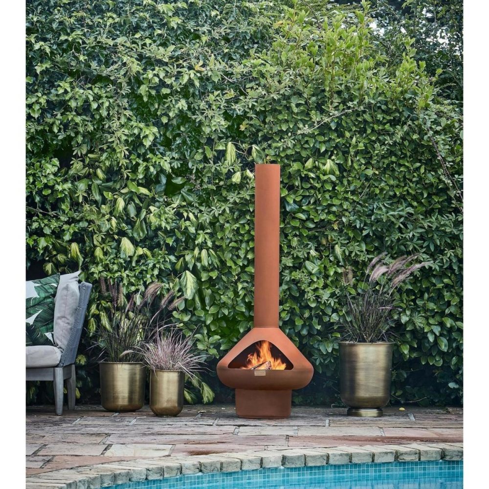 Ivyline Outdoor Fornax Fireplace In Rust Fire Pits